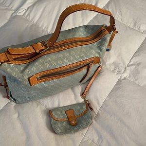 Dooney & Bourke Nylon Bag w matching coin purse.